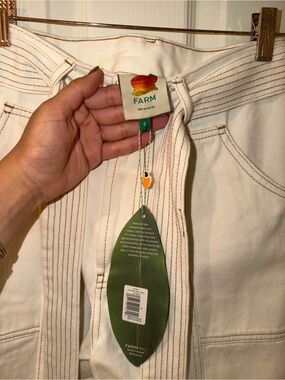 FARM Rio Cream High-Rise Jeans with Contrast Stitching